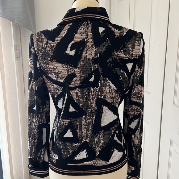 St. John full zip Jacket - Picture 3 of 8